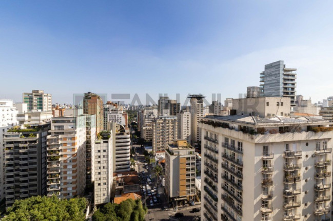 Imagem Cobertura com 2 Quartos à Venda, 208 m² em Cerqueira César - São Paulo