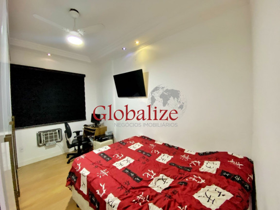 Imagem Imóvel com 3 Quartos à Venda, 200 m² em Marapé - Santos