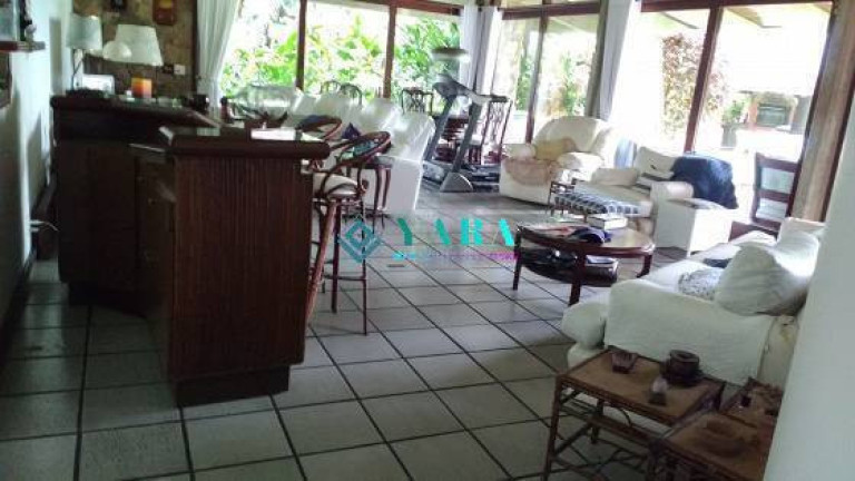 Imagem Casa com 5 Quartos à Venda, 2.200 m² em Dominga Dias - Ubatuba Imagem Casa com 5 Quartos à Venda, 2.200 m² em Dominga Dias - Ubatuba