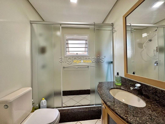Imagem Imóvel com 3 Quartos à Venda, em Rainha Do Mar - Xangri-lá Imagem Imóvel com 3 Quartos à Venda, em Rainha Do Mar - Xangri-lá