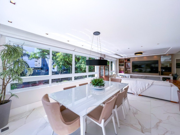 Imagem Apartamento com 3 Quartos à Venda, 170 m² em Petrópolis - Porto Alegre