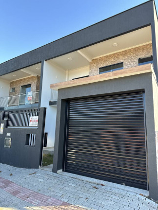 Casa com 3 Quartos à Venda,  em Barra Velha