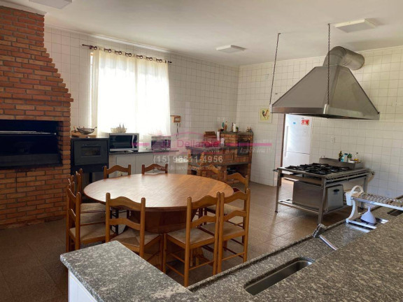 Imagem Chácara com 8 Quartos à Venda, 800 m² em Jurumirim - Itapetininga