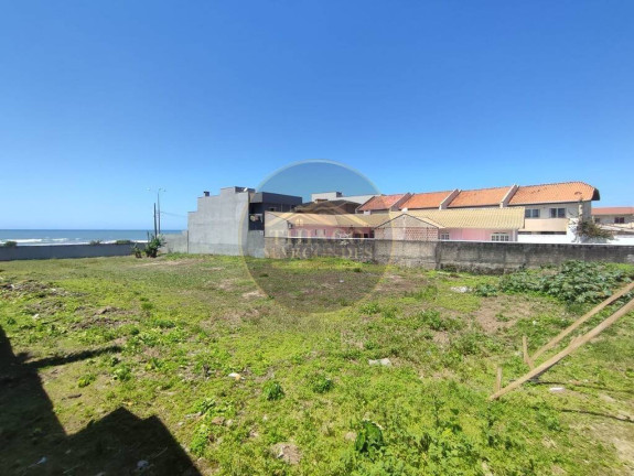 Terreno à Venda, 1 m² em Balneário Nereidas - Guaratuba