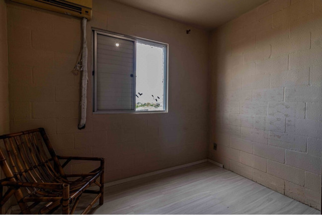 Imagem Imóvel com 2 Quartos à Venda, 40 m² em Rubem Berta - Porto Alegre
