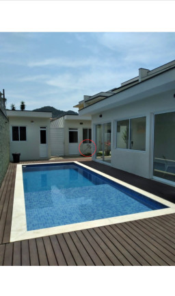 Imagem Casa com 2 Quartos à Venda, 125 m² em Boiçucanga - São Sebastião