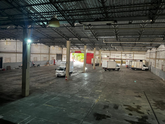 Imóvel para Alugar, 2.275 m² em Jardim Alvorada - Jandira
