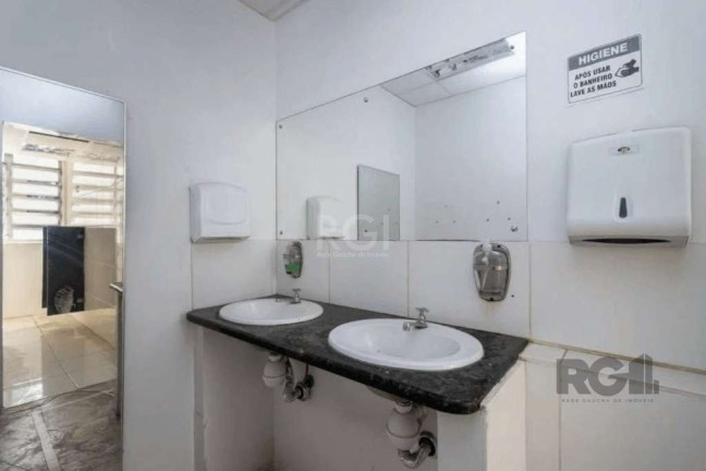 Imagem Sala Comercial para Alugar, 800 m² em Centro Histórico - Porto Alegre