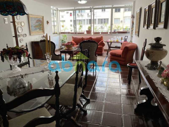 Imagem Apartamento com 3 Quartos à Venda, 130 m² em Copacabana - Rio De Janeiro Imagem Apartamento com 3 Quartos à Venda, 130 m² em Copacabana - Rio De Janeiro
