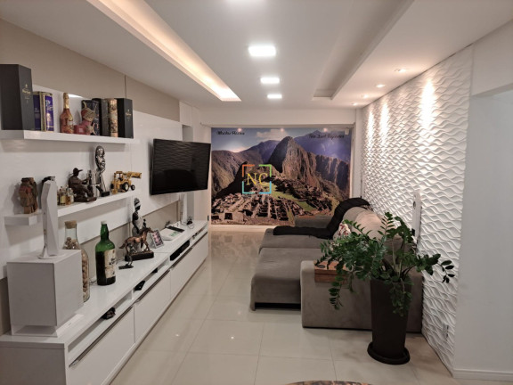 Imóvel com 4 Quartos à Venda, 240 m² em Nossa Senhora Do Rosário - São José