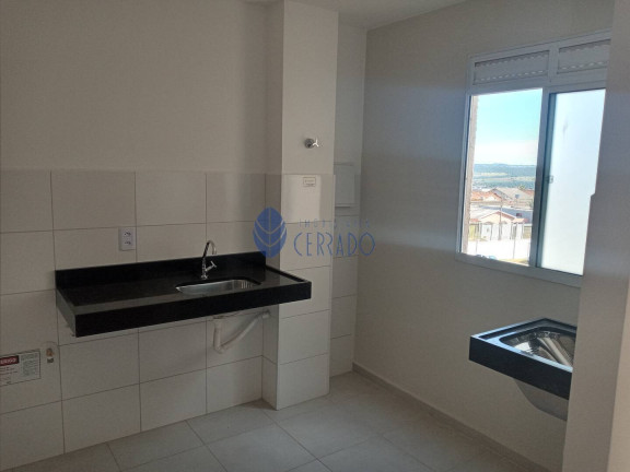 Imagem Apartamento com 2 Quartos à Venda, 40 m² em Vila Jaiara - Anápolis