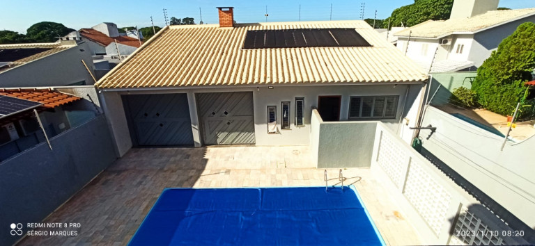 Imagem Sobrado à Venda, 376 m² em Zona I - Umuarama