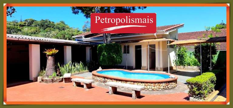 Imagem Casa com 4 Quartos à Venda, 234 m² em Valparaíso - Petrópolis