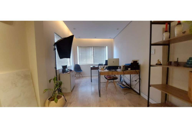 Imagem Casa com 4 Quartos à Venda, em Cambuci - São Paulo Imagem Casa com 4 Quartos à Venda, em Cambuci - São Paulo