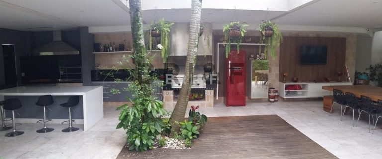 Imagem Casa com 3 Quartos à Venda, 750 m² em Jardim Dos Estados - São Paulo