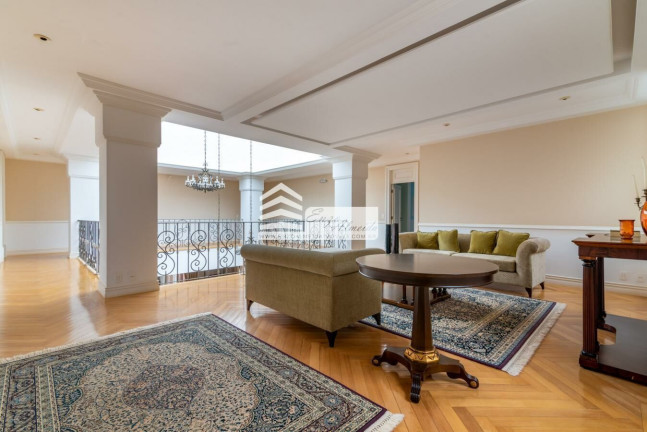 Imagem Casa com 7 Quartos à Venda, 1.596 m² em Vila Paulista - Campos Do Jordão Imagem Casa com 7 Quartos à Venda, 1.596 m² em Vila Paulista - Campos Do Jordão