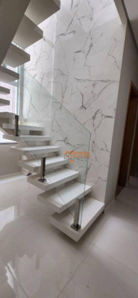 Imagem Sobrado com 3 Quartos à Venda, 190 m² em Nova Arujá - Arujá Imagem Sobrado com 3 Quartos à Venda, 190 m² em Nova Arujá - Arujá