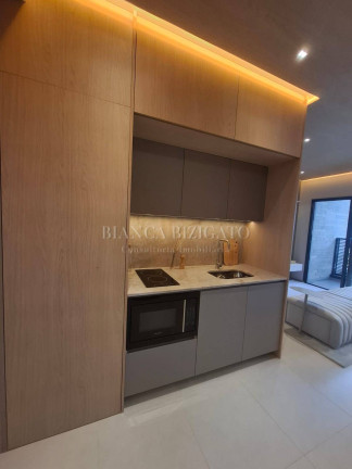 Imagem Apartamento com 2 Quartos à Venda, 54 m² em Centro - Curitiba