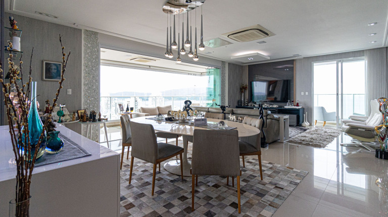 Imagem Apartamento com 4 Quartos à Venda, 277 m² em Embaré - Santos