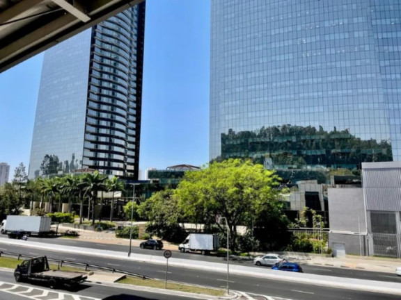 Imagem Sala Comercial à Venda ou Locação, 762 m² em Jardim Noronha - São Paulo Imagem Sala Comercial à Venda ou Locação, 762 m² em Jardim Noronha - São Paulo