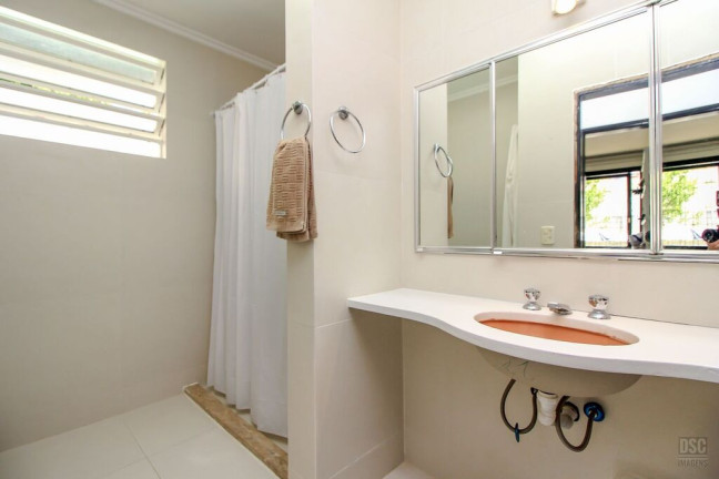 Imagem Casa com 3 Quartos à Venda, 246 m² em Ipanema - Porto Alegre