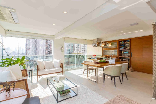 Imagem Imóvel com 4 Quartos à Venda, 251 m² em Campo Belo - São Paulo Imagem Imóvel com 4 Quartos à Venda, 251 m² em Campo Belo - São Paulo