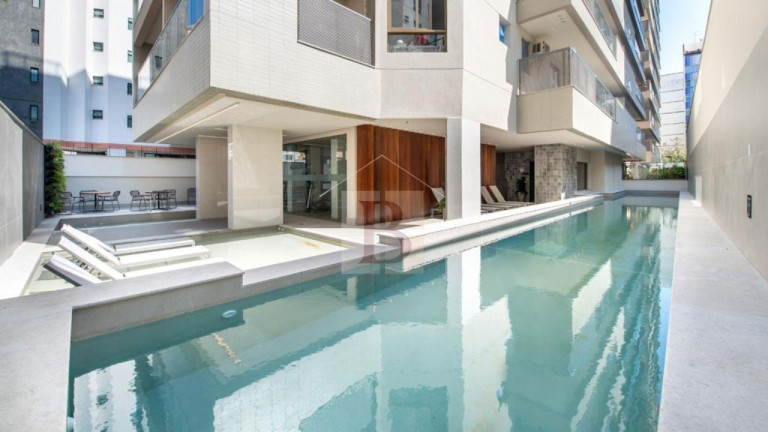 Imagem Cobertura com 4 Quartos à Venda, 200 m² em Icaraí - Niterói