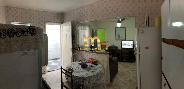 Imagem Casa com 2 Quartos à Venda, em Tupi - Praia Grande Imagem Casa com 2 Quartos à Venda, em Tupi - Praia Grande