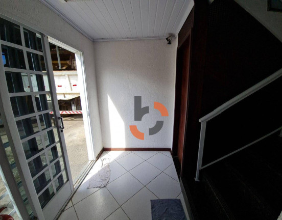 Imagem Galpão para Alugar, 325 m² em Jardim Alvorada - Nova Iguaçu Imagem Galpão para Alugar, 325 m² em Jardim Alvorada - Nova Iguaçu