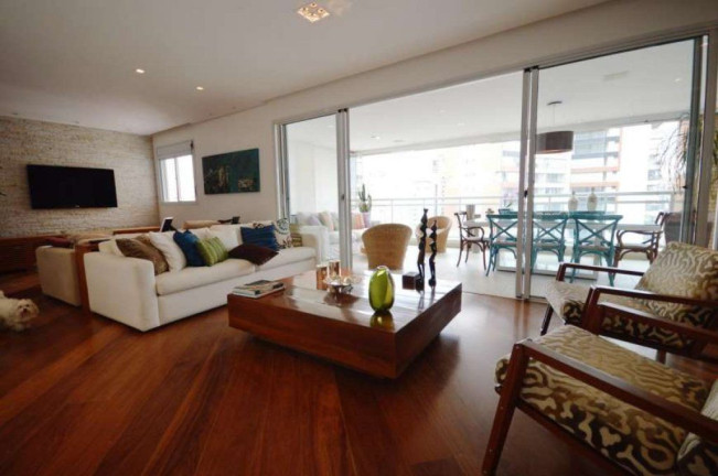 Imagem Apartamento com 3 Quartos à Venda, 162 m² em Itaim Bibi - São Paulo