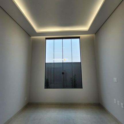 Imagem Casa com 2 Quartos à Venda, 126 m²