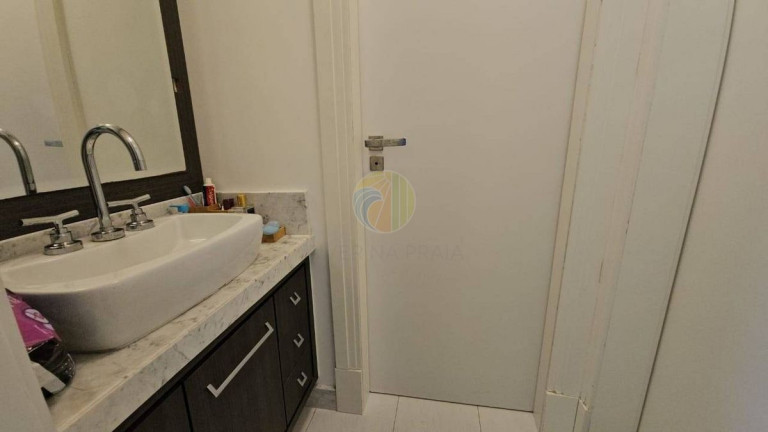 Imagem Casa com 3 Quartos à Venda, 430 m² em Itajaí