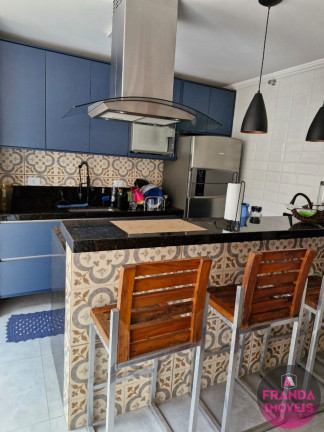 Imagem Casa com 2 Quartos à Venda, 117 m² em Centro - Ubatuba Imagem Casa com 2 Quartos à Venda, 117 m² em Centro - Ubatuba