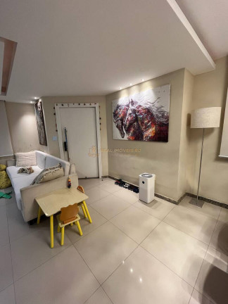 Imagem Casa com 4 Quartos à Venda, 200 m² em Taquara - Rio De Janeiro Imagem Casa com 4 Quartos à Venda, 200 m² em Taquara - Rio De Janeiro