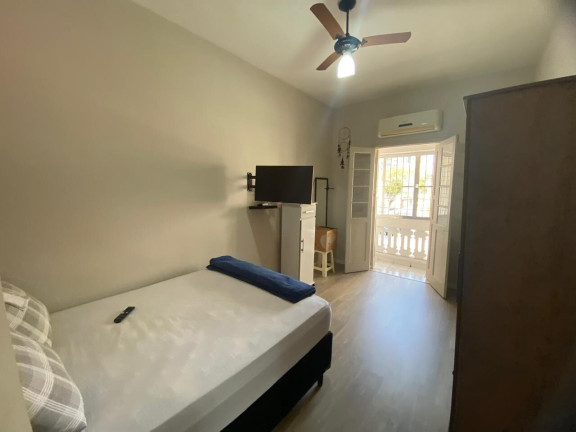 Imagem Apartamento com 2 Quartos à Venda, 90 m² em Embaré - Santos