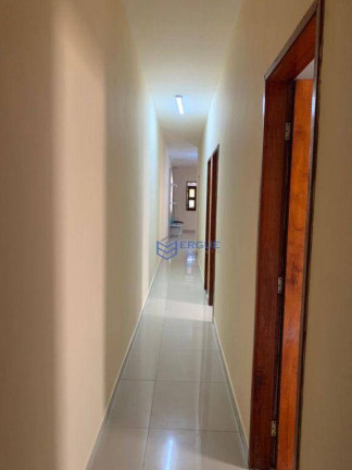 Imagem Casa com 3 Quartos à Venda, 190 m² em Cambeba - Fortaleza Imagem Casa com 3 Quartos à Venda, 190 m² em Cambeba - Fortaleza