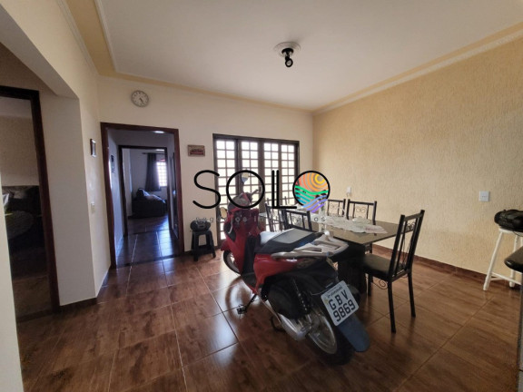 Imagem Casa com 2 Quartos à Venda, 202 m² em Jardim Das Estações - Araraquara Imagem Casa com 2 Quartos à Venda, 202 m² em Jardim Das Estações - Araraquara