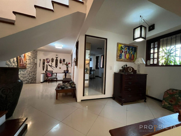 Imagem Casa de Condomínio com 4 Quartos à Venda, 280 m² em Botafogo - Rio De Janeiro