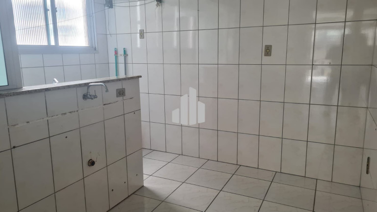 Imagem Apartamento com 2 Quartos à Venda, 66 m² em Centro - Torres