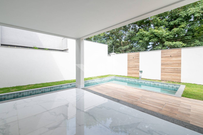 Imagem Casa com 4 Quartos à Venda, 317 m² em Recreio Dos Bandeirantes - Rio De Janeiro Imagem Casa com 4 Quartos à Venda, 317 m² em Recreio Dos Bandeirantes - Rio De Janeiro