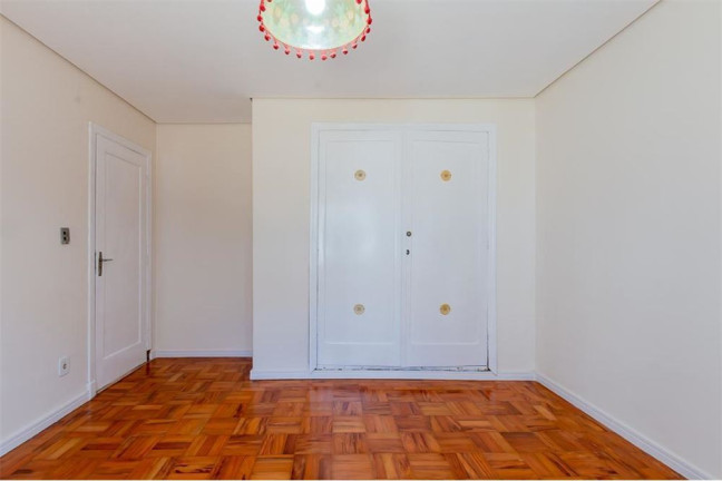 Imagem Casa com 3 Quartos à Venda, em Vila Campo Grande - São Paulo Imagem Casa com 3 Quartos à Venda, em Vila Campo Grande - São Paulo