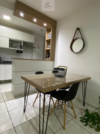 Imagem Apartamento com 2 Quartos à Venda, 45 m²