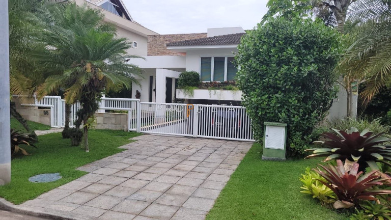 Casa de Condomínio à Venda, 640 m² em Barra Da Tijuca - Rio De Janeiro