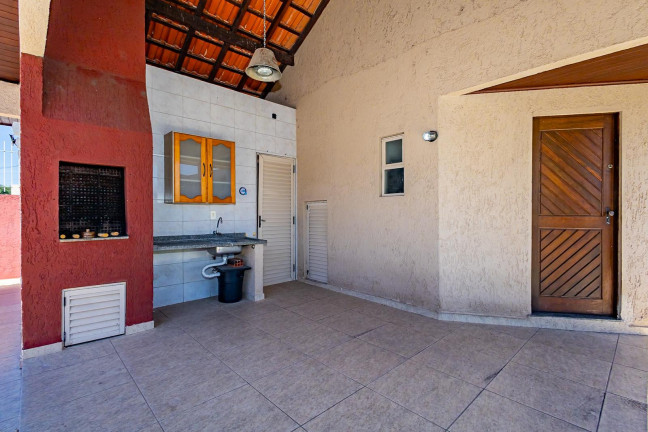 Imagem Sobrado com 3 Quartos à Venda, 123 m² em Campina Do Siqueira - Curitiba Imagem Sobrado com 3 Quartos à Venda, 123 m² em Campina Do Siqueira - Curitiba
