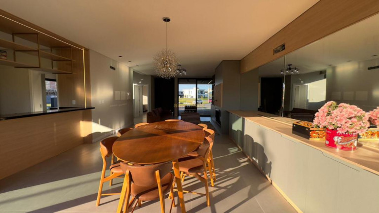 Imagem Casa com 4 Quartos à Venda, 212 m² em Condominio Sunset - Xangri-lá Imagem Casa com 4 Quartos à Venda, 212 m² em Condominio Sunset - Xangri-lá