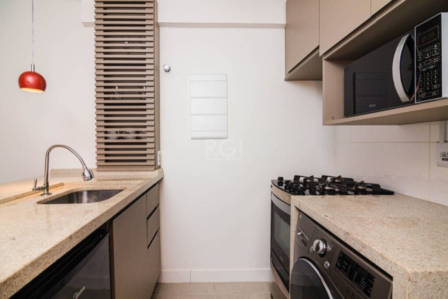 Imagem Apartamento com 1 Quarto à Venda, 31 m² em Centro Histórico - Porto Alegre Imagem Apartamento com 1 Quarto à Venda, 31 m² em Centro Histórico - Porto Alegre