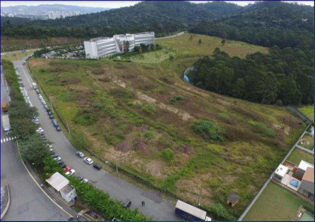 Terreno à Venda, 23.000 m² em Tamboré - Santana De Parnaíba