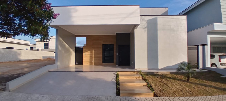 Casa com 3 Quartos à Venda, 184 m² em Quiririm - Taubaté