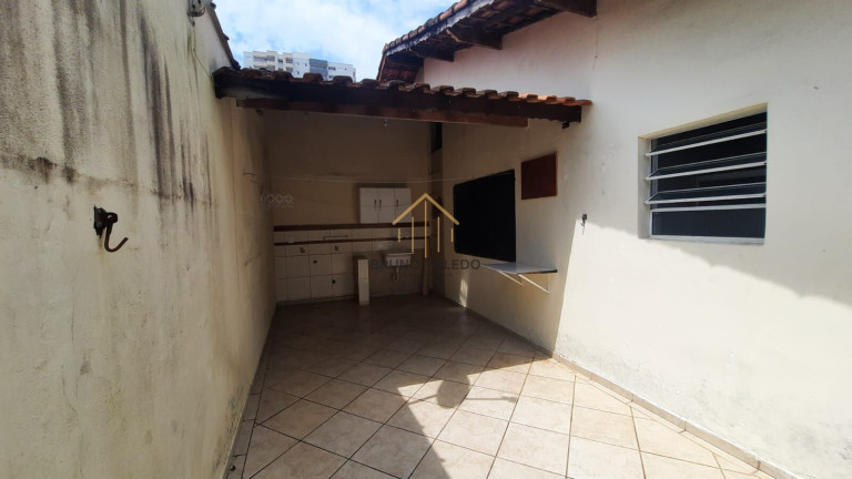 Imagem Casa com 2 Quartos à Venda, 187 m² em Canto Do Forte - Praia Grande Imagem Casa com 2 Quartos à Venda, 187 m² em Canto Do Forte - Praia Grande