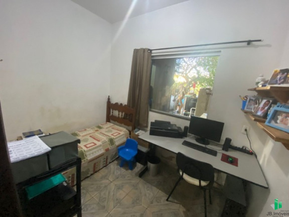 Imagem Casa com 8 Quartos à Venda, 240 m² em Panorama Ii - Montes Claros